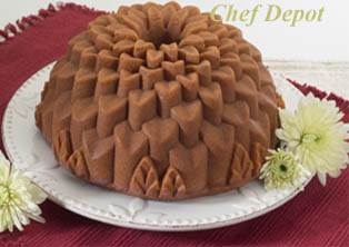 Flower Shaped Cake - made in the USA